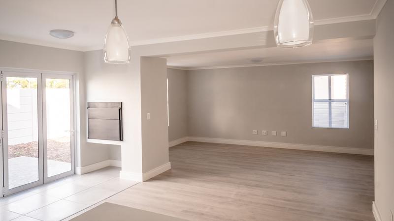 To Let 3 Bedroom Property for Rent in Langeberg Ridge Western Cape